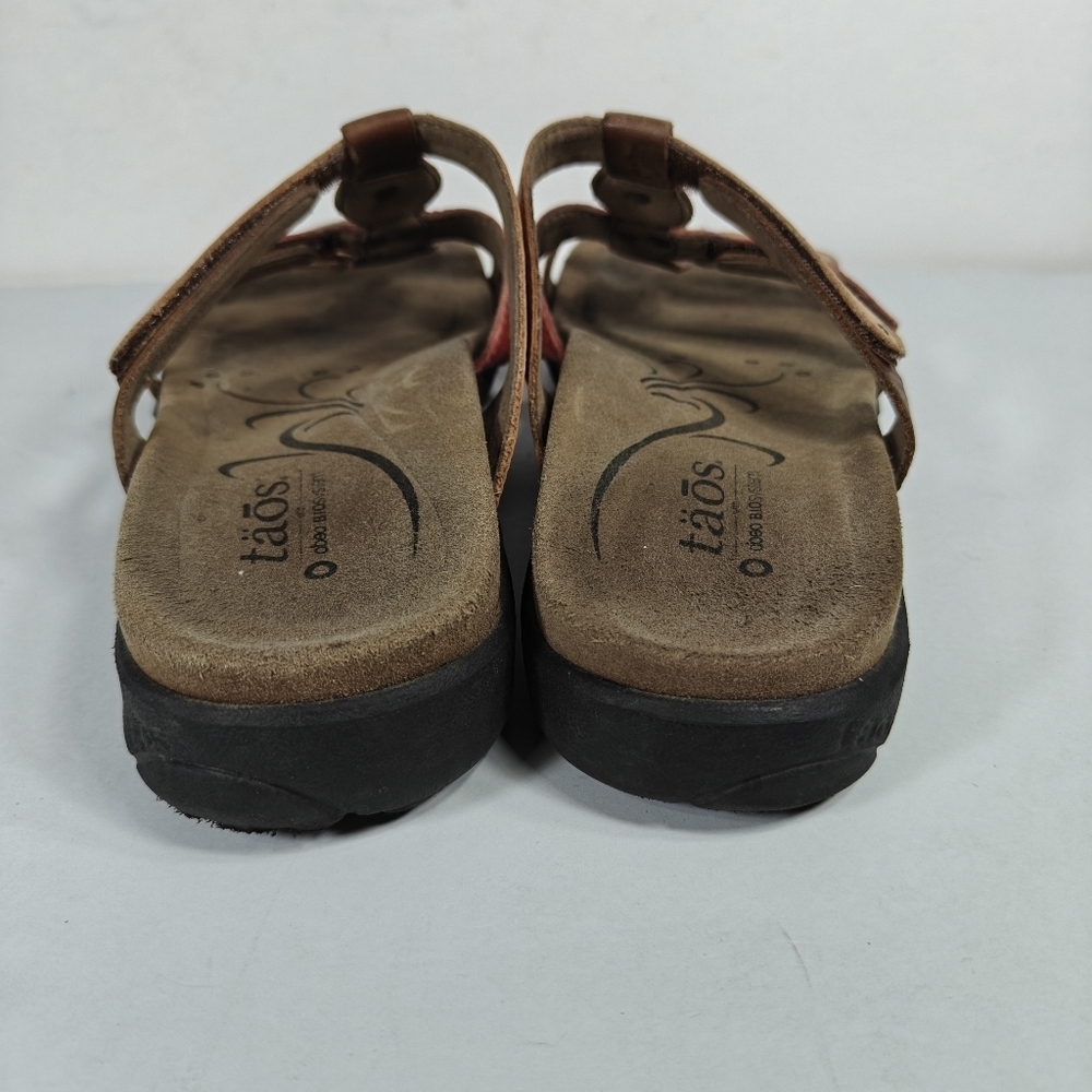 Taos Prize 4 Leather Sandals With Button Embellishment Strappy Womens Shoes Sz 9 - Picture 7 of 9
